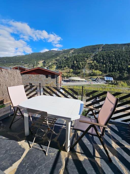 Genciana, Views To The Mountains Hut 5248 El Tarter Exterior foto